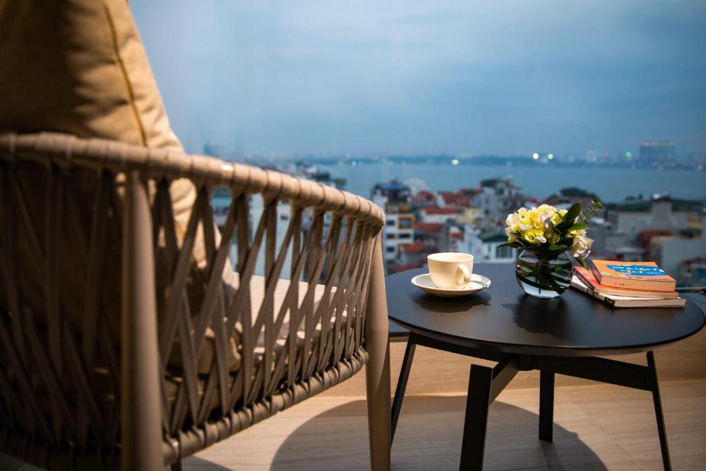 Oakwood Residence Hanoi Esterno foto