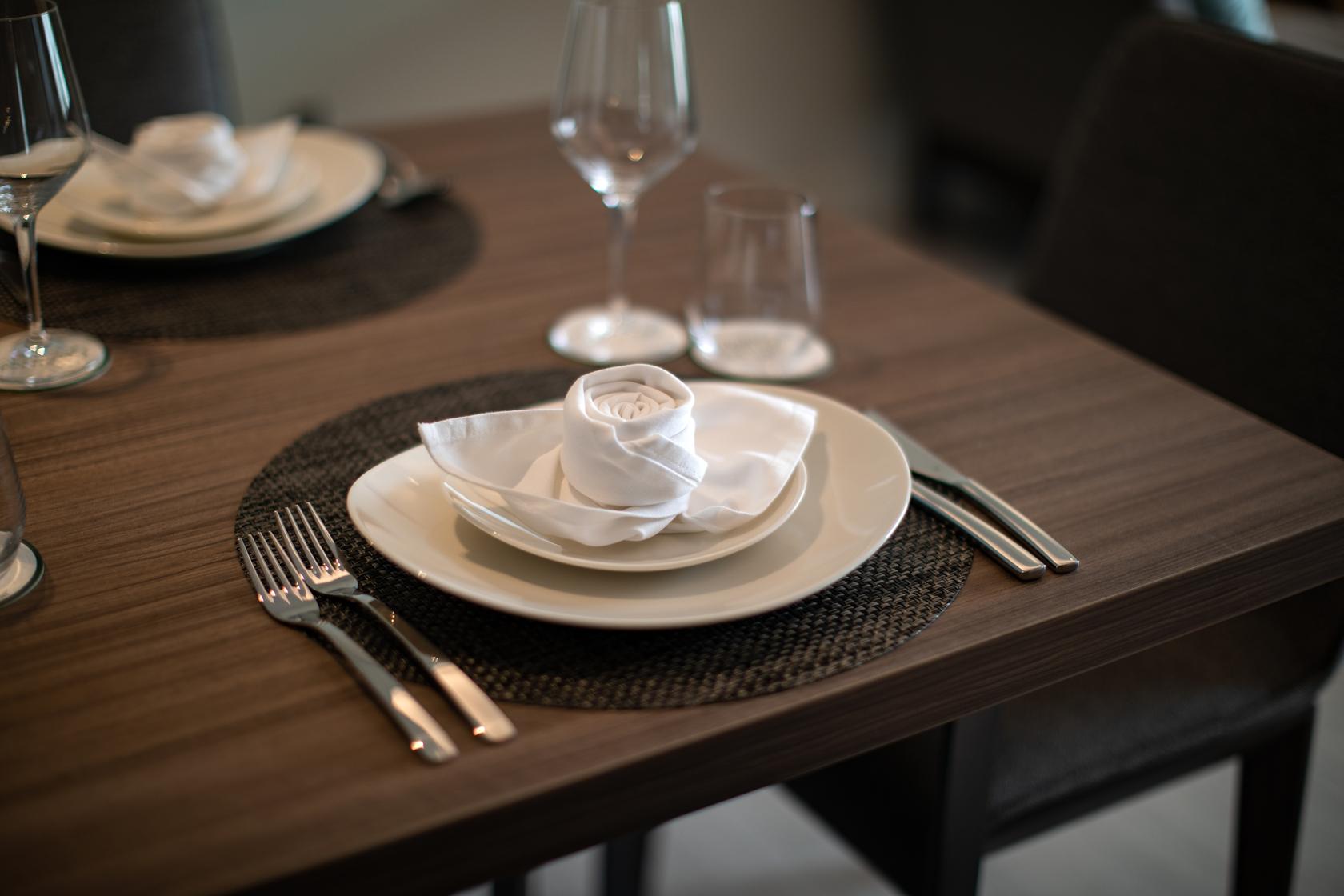 Oakwood Residence Hanoi Esterno foto